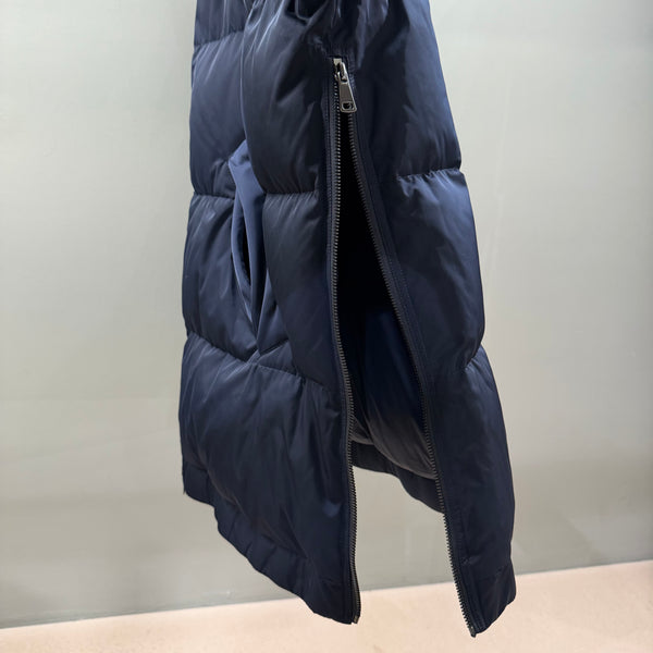 PIUMINO CON CAPPUCCIO IN ECO-PELLICCIA