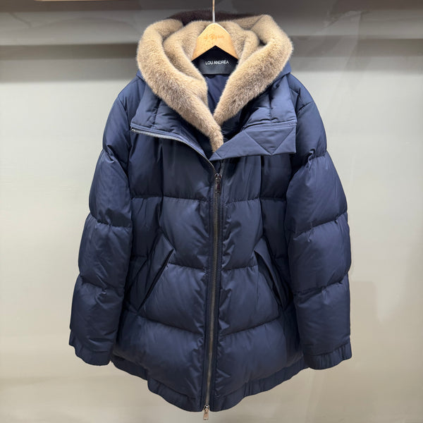 PIUMINO CON CAPPUCCIO IN ECO-PELLICCIA