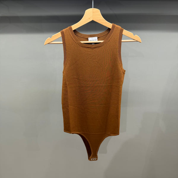 BODY IN MAGLIA LEONE