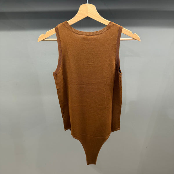 BODY IN MAGLIA LEONE