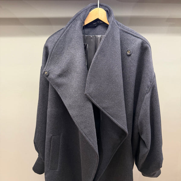 CAPPOTTO LUNGO MANICHE BALLOON